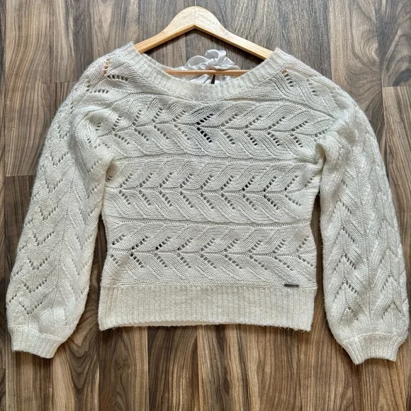 Abercrombie & fitch Elegant Cream Sweater Size M - Picture 2 of 7
